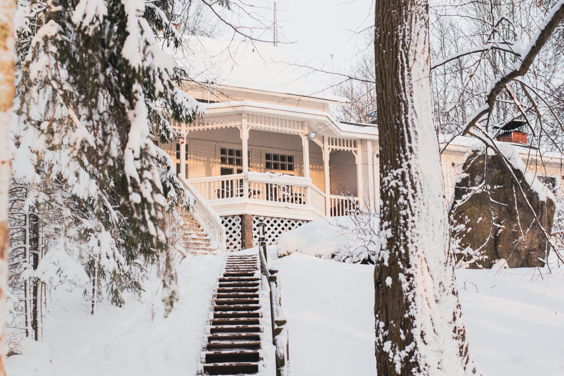 tahmela-s-villa-visit-finland